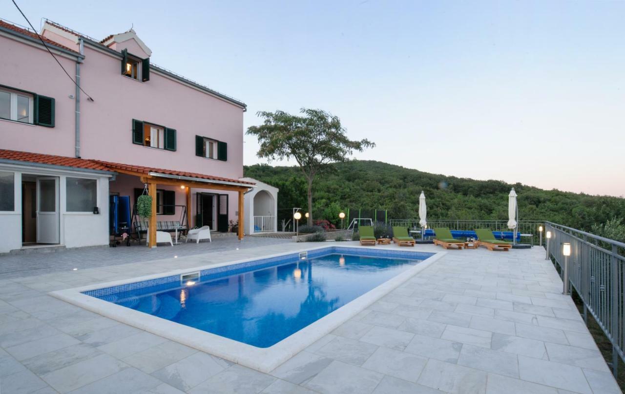 Holiday Home Koprivno المظهر الخارجي الصورة